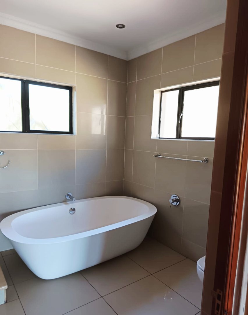 3 Bedroom Property for Sale in Wilkoppies North West